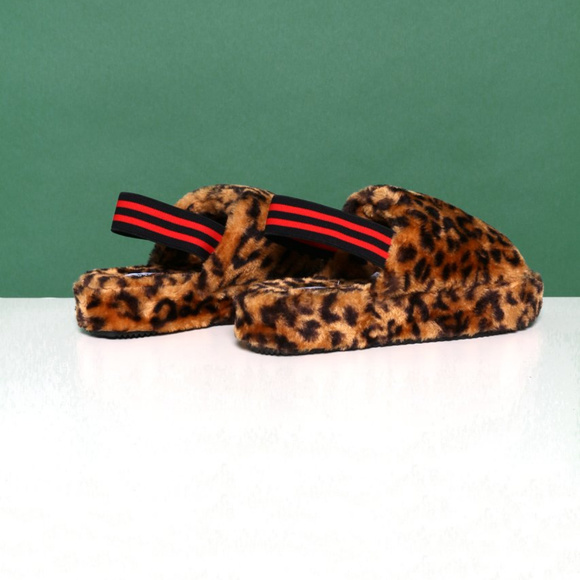 LAST PAIR! Steve Madden Fuzz Slippers Leopard  7 - Picture 3 of 5